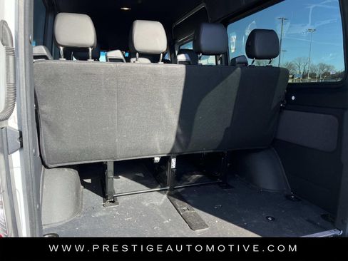 Used 2024 Mercedes-Benz Sprinter 2500 image 11