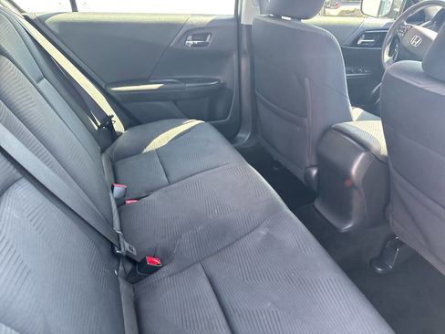 Used 2017 Honda Accord LX image 13