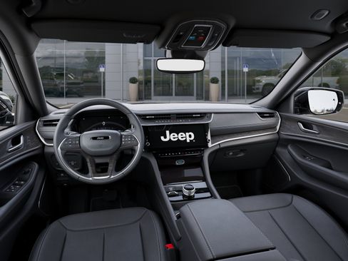 New 2026 Jeep Grand Cherokee Limited AWD/4WD image 40
