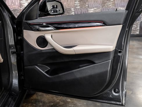 Used 2019 BMW X2 xDrive28i w/ Convenience Package image 39