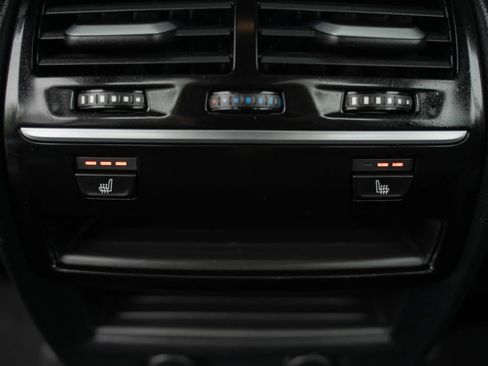 Used 2017 BMW 530i xDrive 530i xDrive Sedan 4D image 10