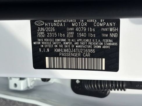 New 2026 Hyundai Elantra Hybrid FWD image 34