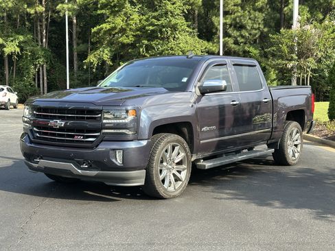 Used 2018 Chevrolet Silverado 1500 LTZ Z71 w/ Centennial Edition AWD/4WD image 5