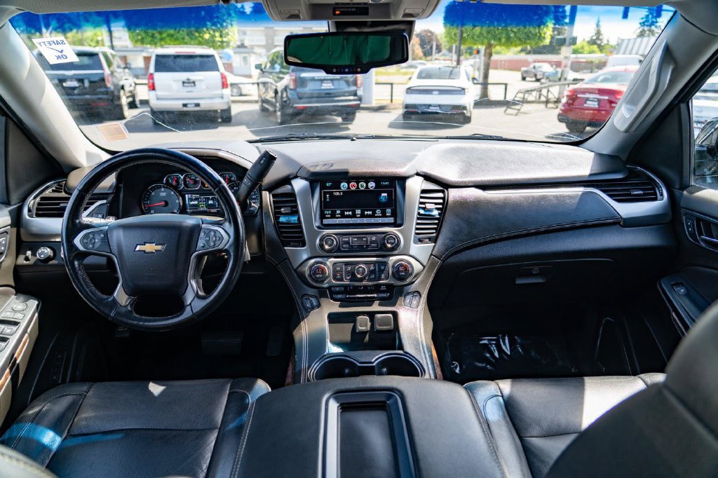 Used 2019 Chevrolet Suburban LT AWD/4WD image 22