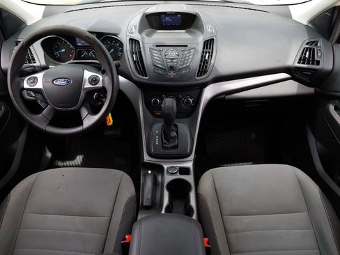 Used 2015 Ford Escape SE FWD image 2