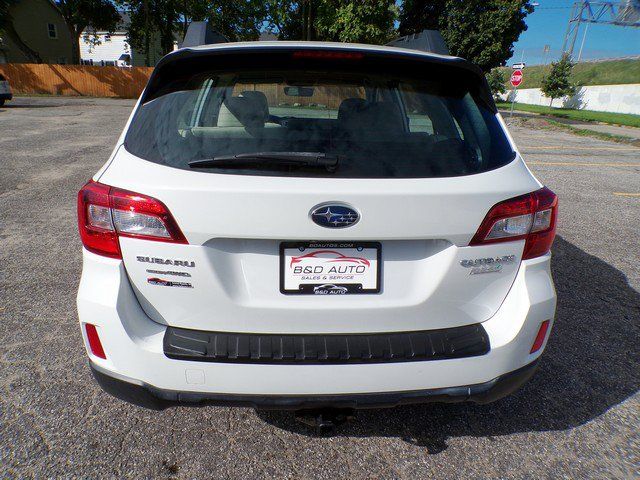 Used 2017 Subaru Outback 2.5i AWD/4WD image 4