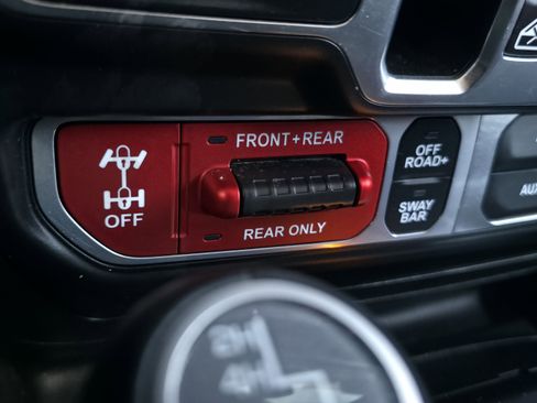 Used 2021 Jeep Wrangler Unlimited Rubicon image 22