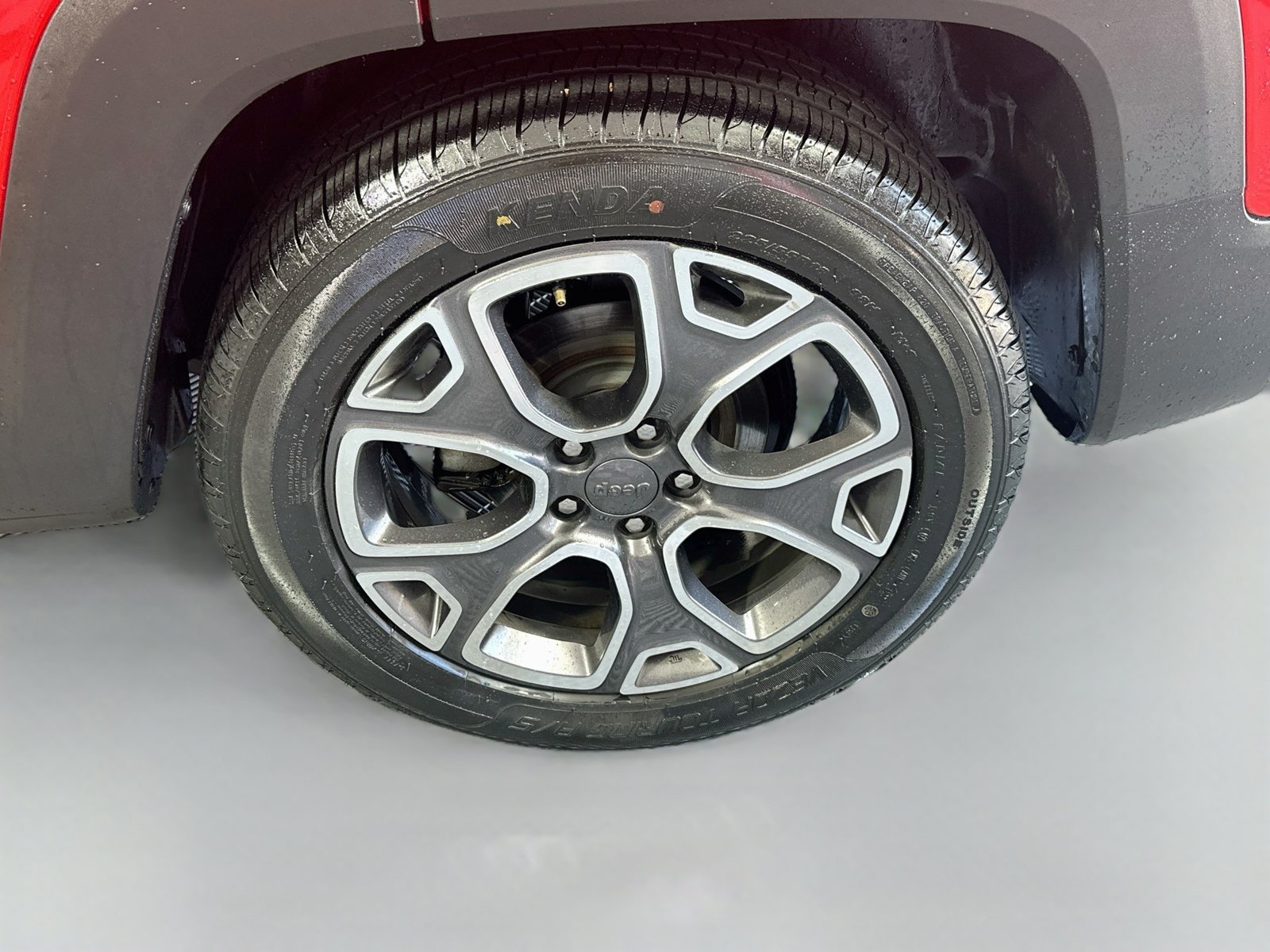Used 2017 Jeep Renegade Limited w/ Advanced Technology Group FWD image 30