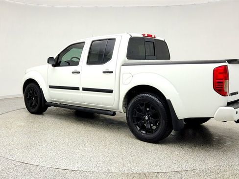 Used 2019 Nissan Frontier SV w/ Value Truck Package RWD image 7