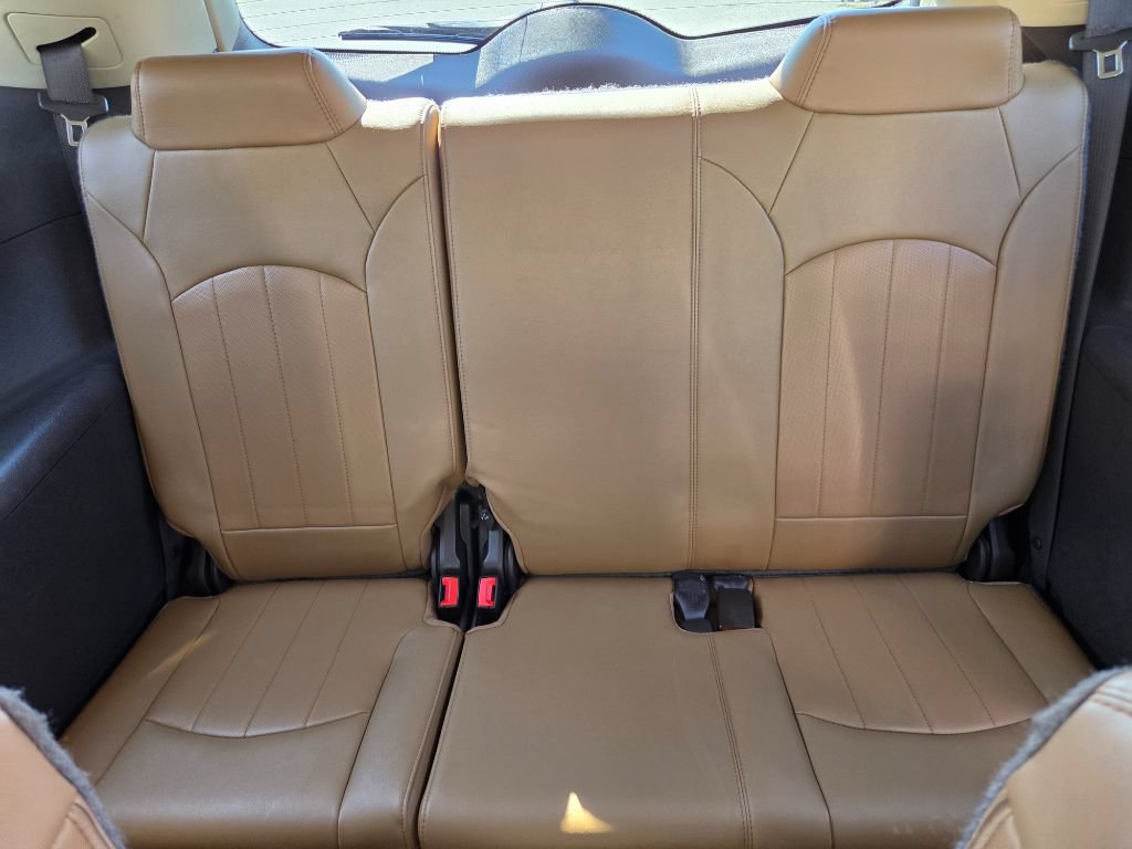 Used 2015 Buick Enclave Premium AWD/4WD image 35