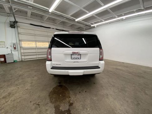 Used 2015 GMC Yukon SLT w/ Open Road Package image 5