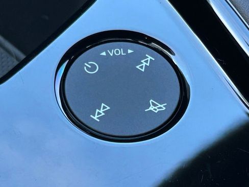 Used 2023 Audi RS e-tron GT w/ Ceramic Brake Package image 28