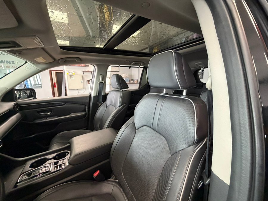 Used 2023 Honda Pilot Elite image 25