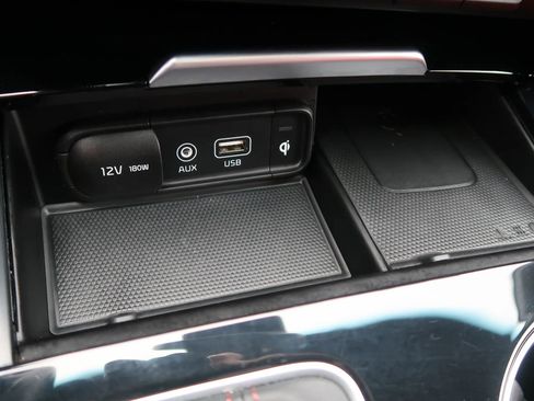 Used 2020 Kia Stinger GT-Line w/ Sun & Sound Package RWD image 27