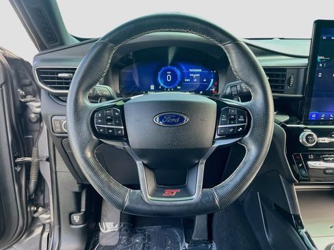Used 2021 Ford Explorer ST w/ Equipment Group 401A AWD/4WD image 11
