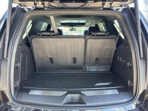 Certified 2024 Chevrolet Tahoe RST w/ Luxury Package RWD image 9
