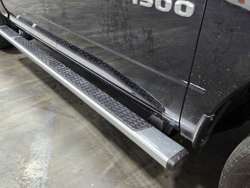 Used 2017 RAM 1500 Big Horn image 14