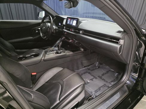 Used 2020 Toyota Supra Premium w/ Driver Assist Package image 33