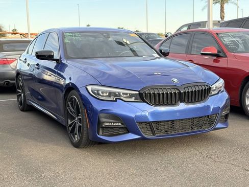 Used 2021 BMW 330i Sedan w/ M Sport Package image 3