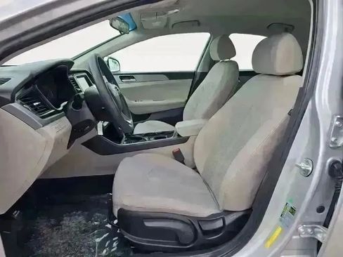 Used 2018 Hyundai Sonata SE image 9