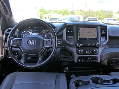 Used 2024 RAM 2500 Tradesman w/ Chrome Appearance Group AWD/4WD image 27