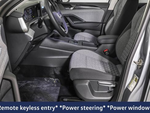 Used 2026 Volkswagen Tiguan S AWD/4WD image 6