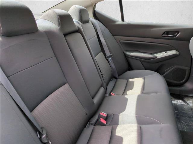 Used 2024 Nissan Altima 2.5 SV FWD image 18