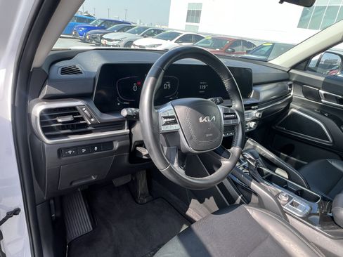 Used 2023 Kia Telluride S w/ S Sunroof Package image 24