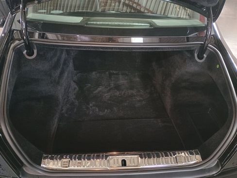 Used 2010 Rolls-Royce Ghost RWD image 42