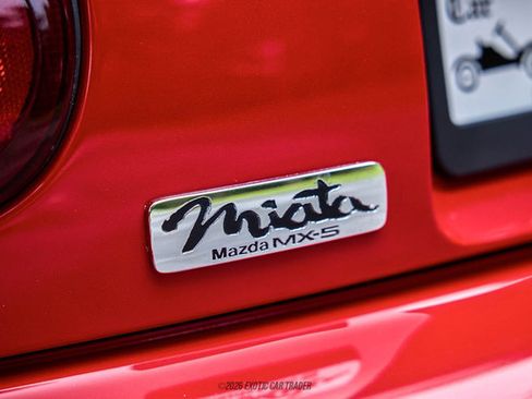 Used 1990 MAZDA MX-5 Miata RWD image 59