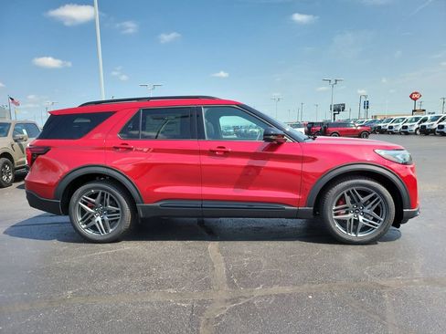 New 2026 Ford Explorer ST w/ Sun And Sound Package AWD/4WD image 3