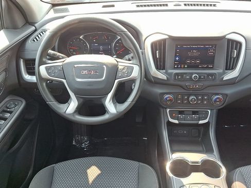 Certified 2023 GMC Terrain SLE w/ Driver Convenience Package AWD/4WD image 12