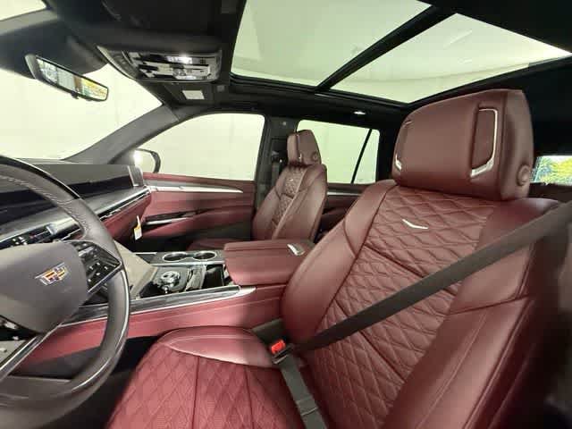 New 2026 Cadillac Escalade Luxury w/ Touring Package AWD/4WD image 14