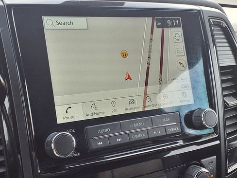 Used 2023 Nissan Titan PRO-4X w/ Pro-4x Convenience Package image 7