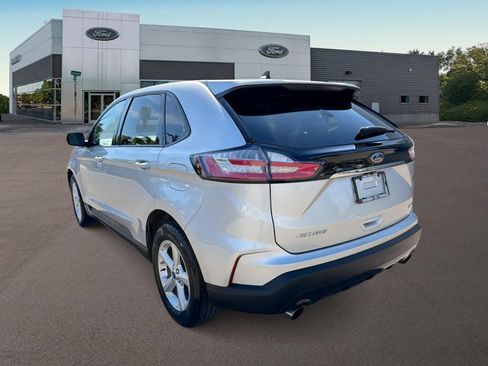 Used 2019 Ford Edge SE w/ Cargo Accessory Package AWD/4WD image 8