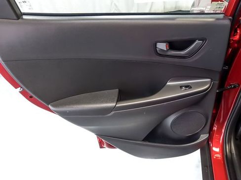 Used 2023 Hyundai Kona SEL AWD/4WD image 26