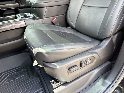 Used 2023 Chevrolet Silverado 2500 LTZ w/ LTZ Premium Package AWD/4WD image 12
