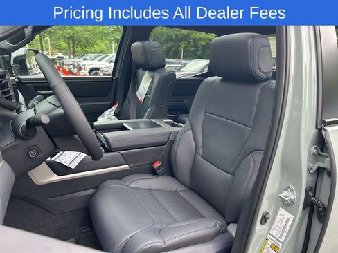 New 2026 Toyota Tundra Platinum AWD/4WD image 4
