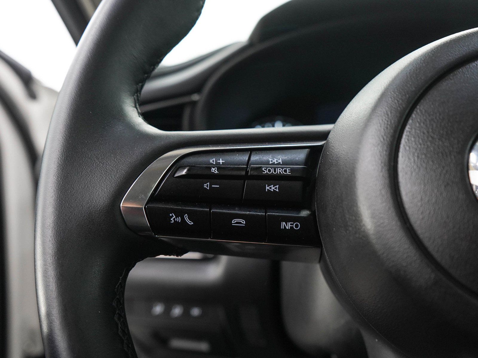 Used 2024 MAZDA CX-30 AWD 2.5 S w/ Preferred Package image 24