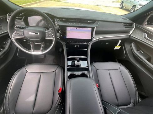 New 2026 Jeep Grand Cherokee L Limited RWD image 6