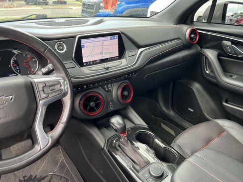 Used 2021 Chevrolet Blazer RS w/ Enhanced Convenience Package image 19
