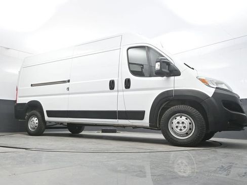 Used 2023 RAM ProMaster 2500 FWD image 17
