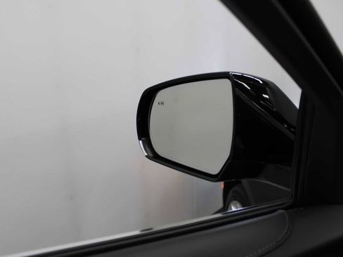 Used 2025 Cadillac CT4 Premium Luxury image 11