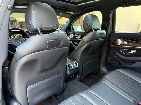 Used 2018 Mercedes-Benz E 400 4MATIC Wagon image 14