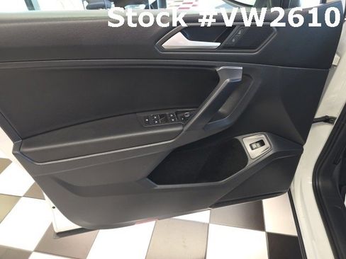 Certified 2021 Volkswagen Tiguan SEL image 20