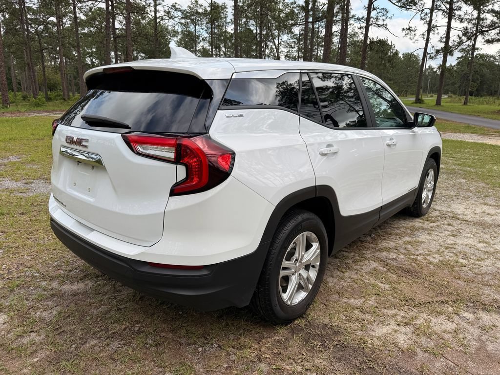 Used 2024 GMC Terrain SLE FWD image 5