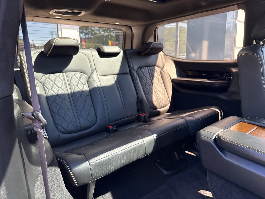 Used 2022 Jeep Grand Wagoneer Series III AWD/4WD image 28