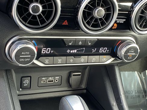 Used 2025 Nissan Sentra SV w/ All-Weather Package image 20