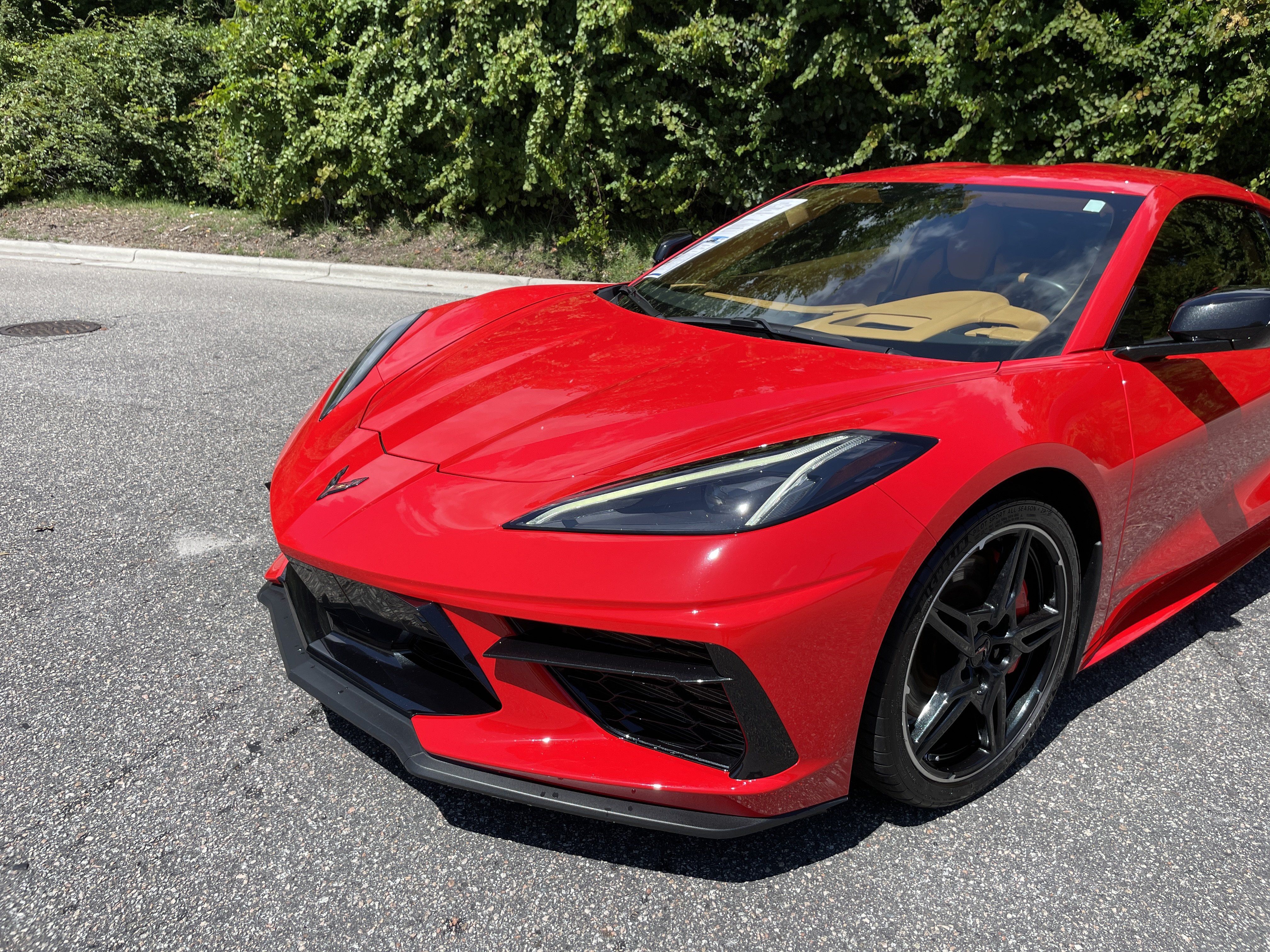 Used 2022 Chevrolet Corvette Stingray Premium Cpe w/ Z51 Performance Package RWD image 5