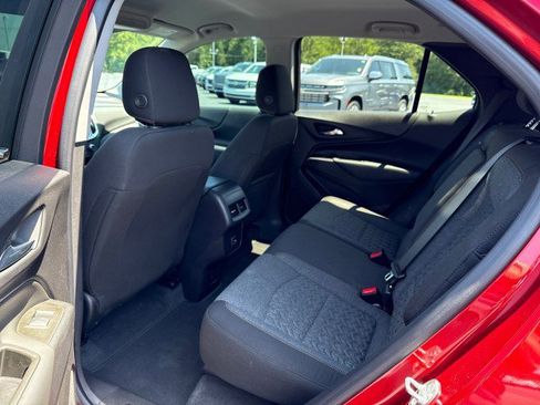 Used 2024 Chevrolet Equinox LT image 18